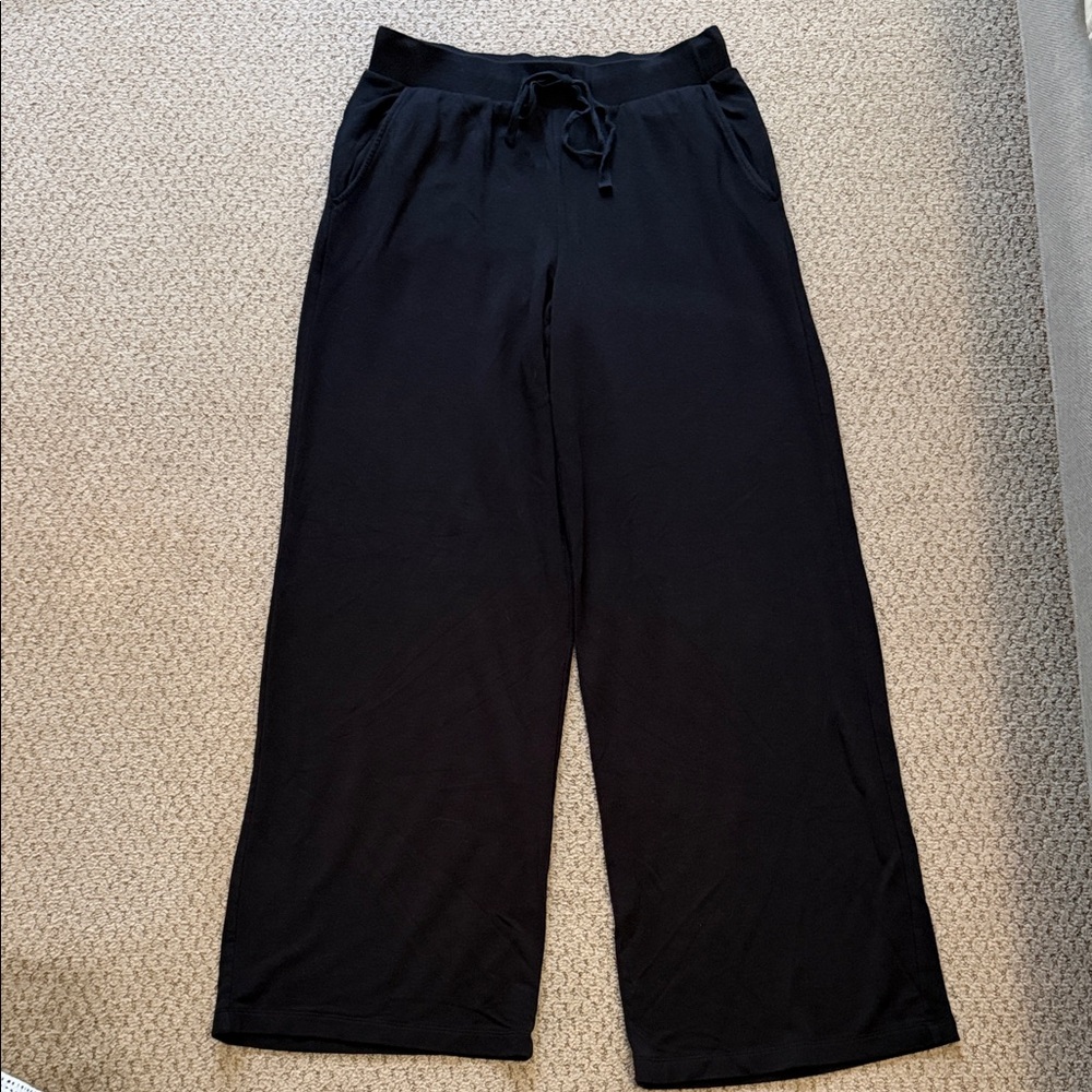 Lou & Grey Black Relaxed Pants